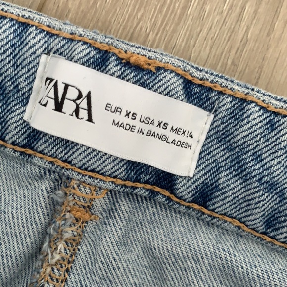 Zara Denim Skirt - Picture 3 of 3